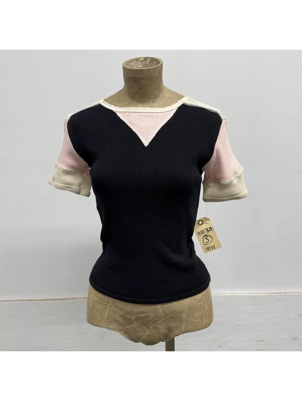 Vintage 1970s Choosey Beggar Pastel Colorblock Waffle Knit Baby Tee